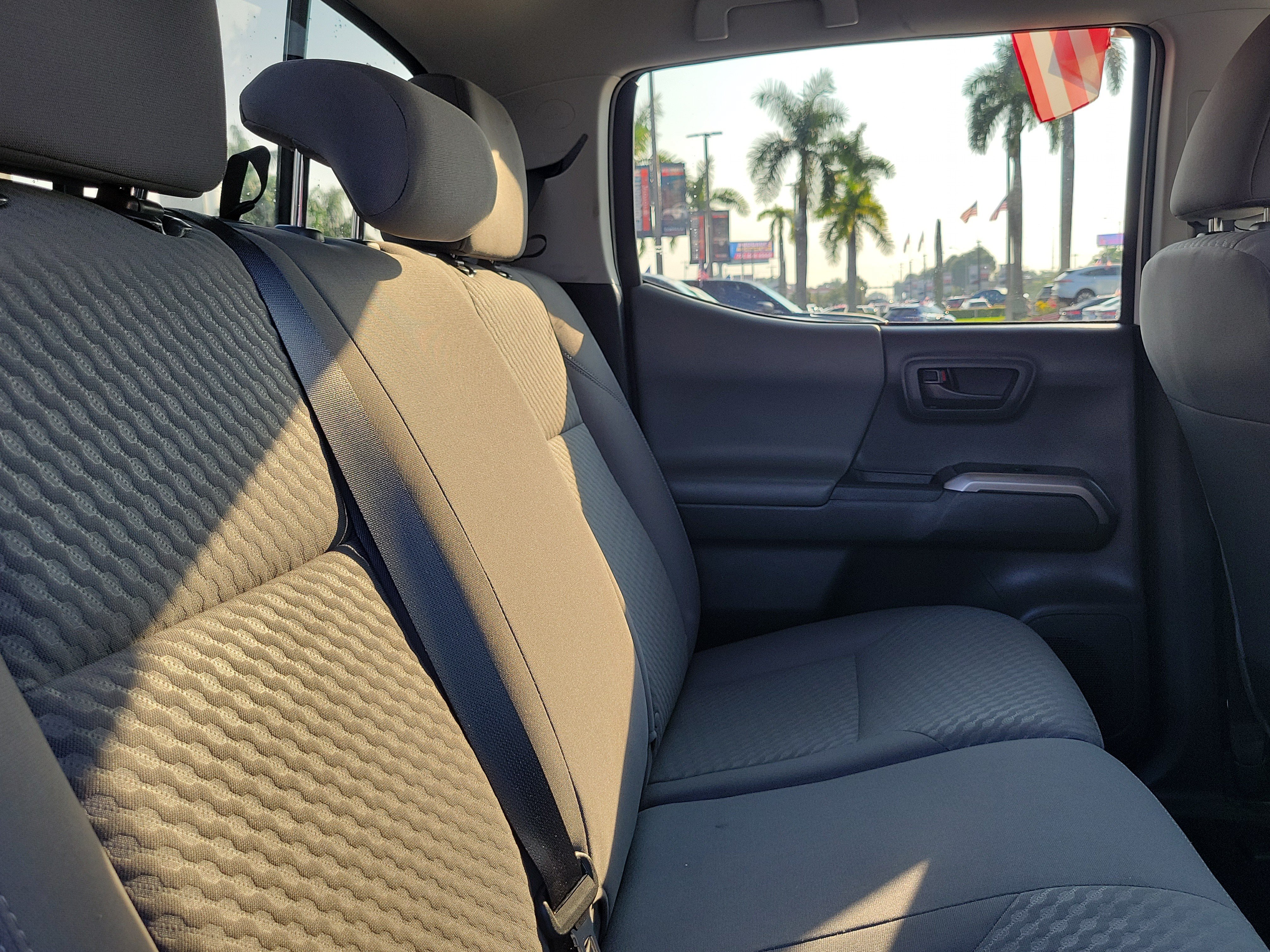 Used 2023 Toyota Tacoma SR5 RWD image 15