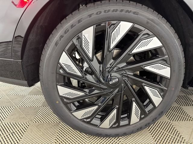 New 2025 Lincoln Nautilus Reserve w/ Jet Appearance Package image 27