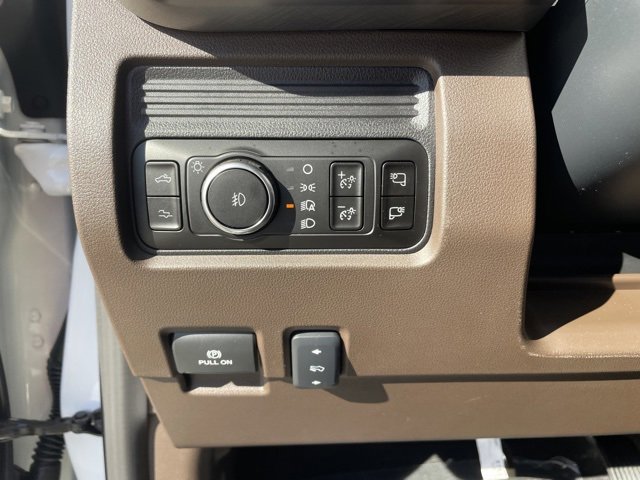 New 2026 Ford F350 King Ranch w/ Chrome Package image 17