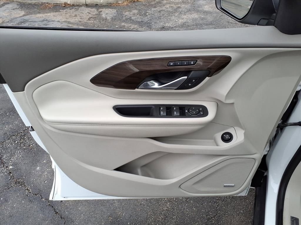 Used 2019 GMC Terrain Denali image 9