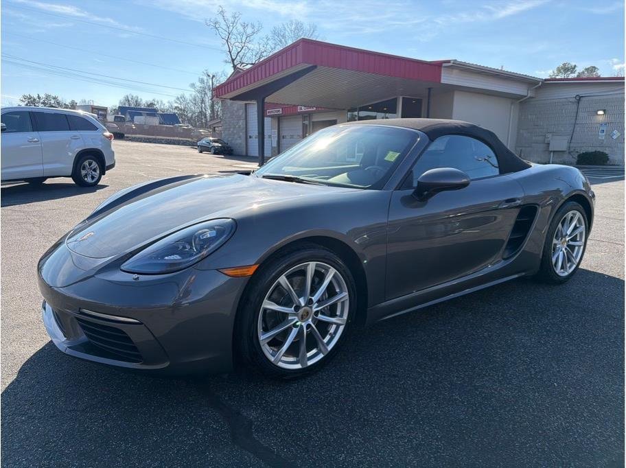 Used 2018 Porsche 718 Boxster Roadster 2D RWD image 23
