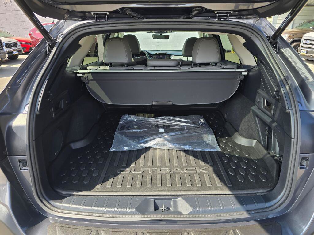 Certified 2024 Subaru Outback Limited AWD/4WD image 16