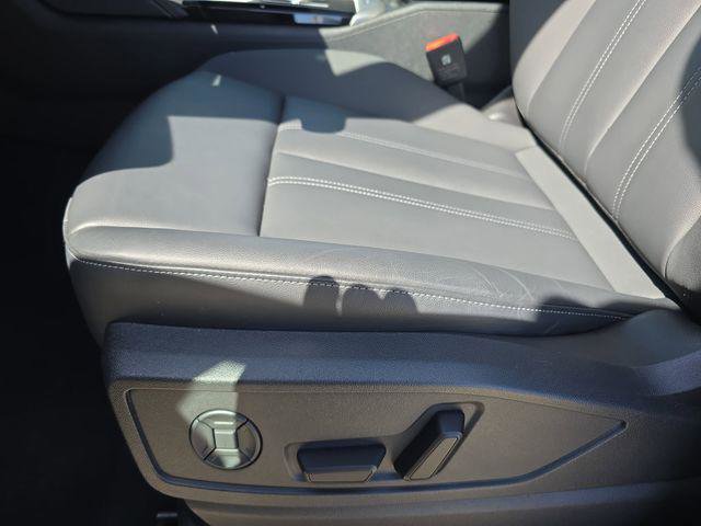 Certified 2025 Audi Q5 Premium w/ Convenience Package AWD/4WD image 32