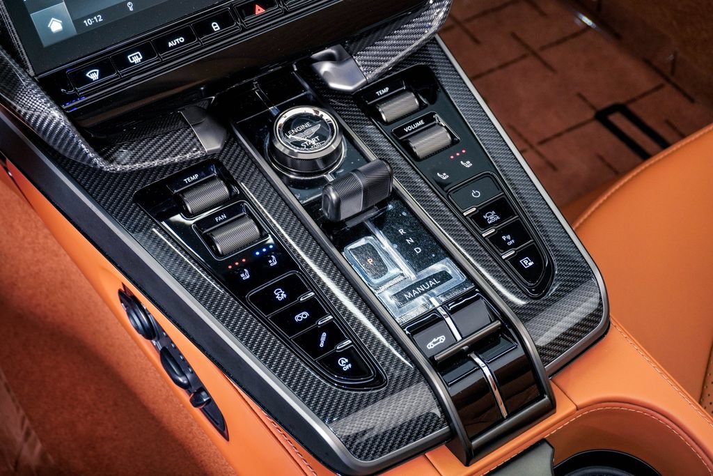 New 2026 Aston Martin Vanquish Convertible RWD image 32