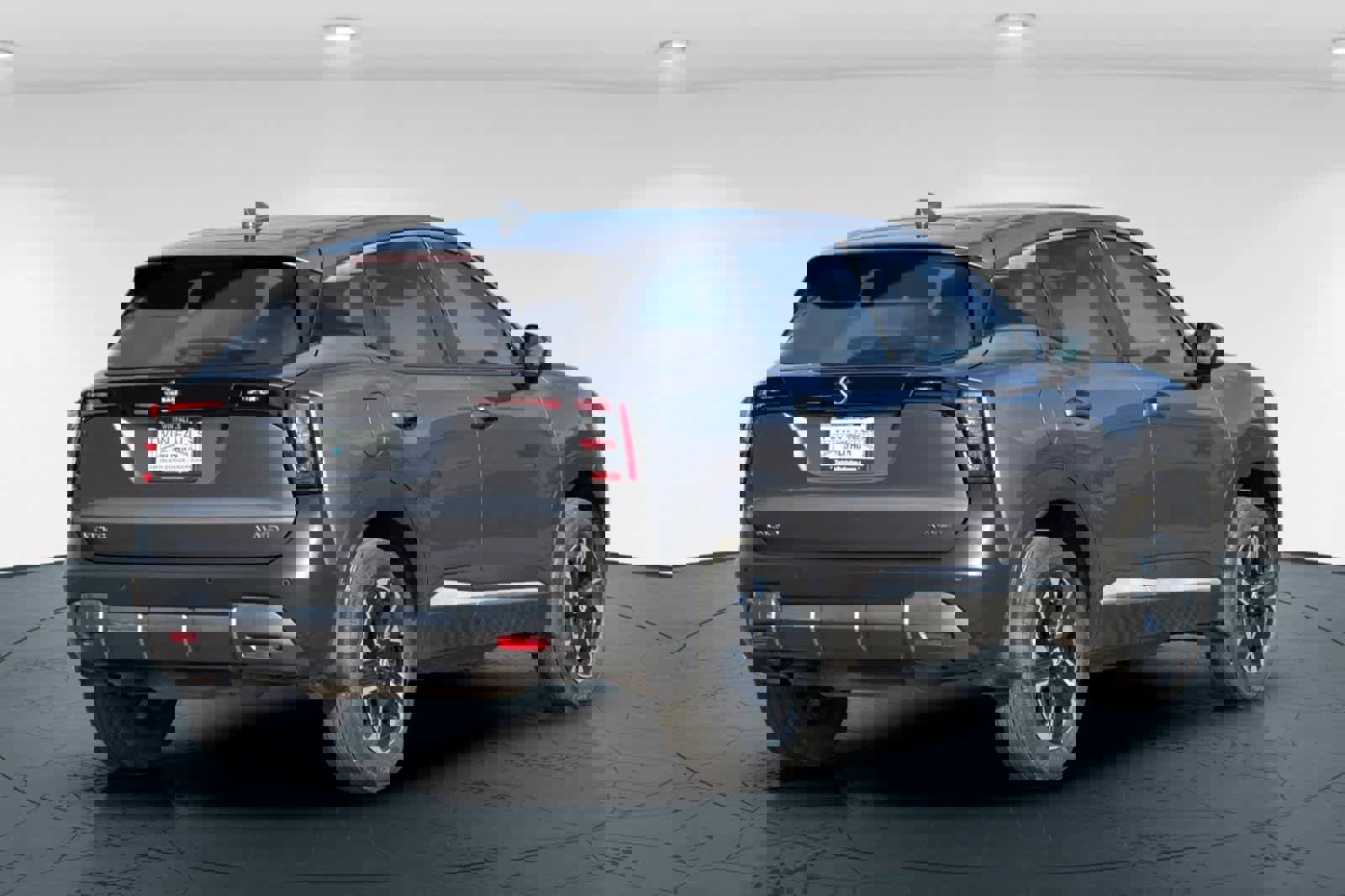 Used 2025 Nissan Kicks SV image 2