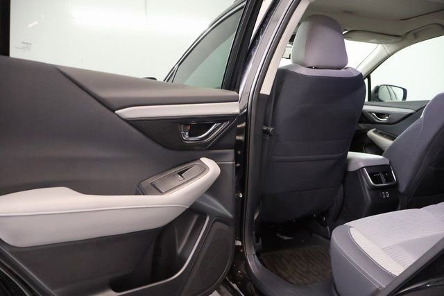 Certified 2025 Subaru Outback Premium image 25
