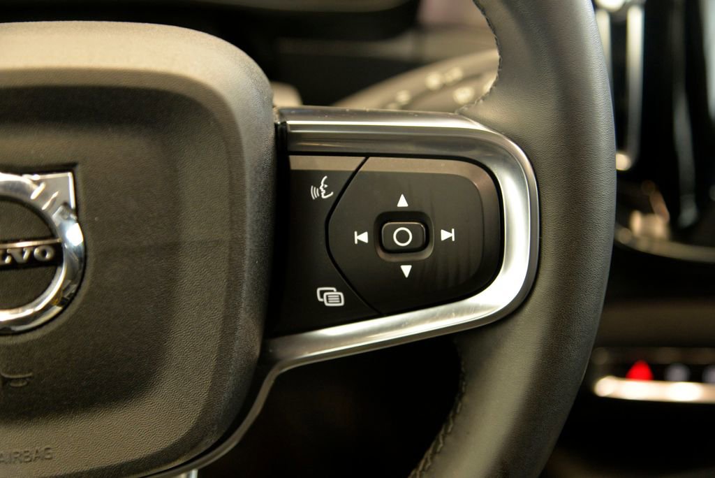 Used 2023 Volvo C40 P8 Recharge Plus image 23