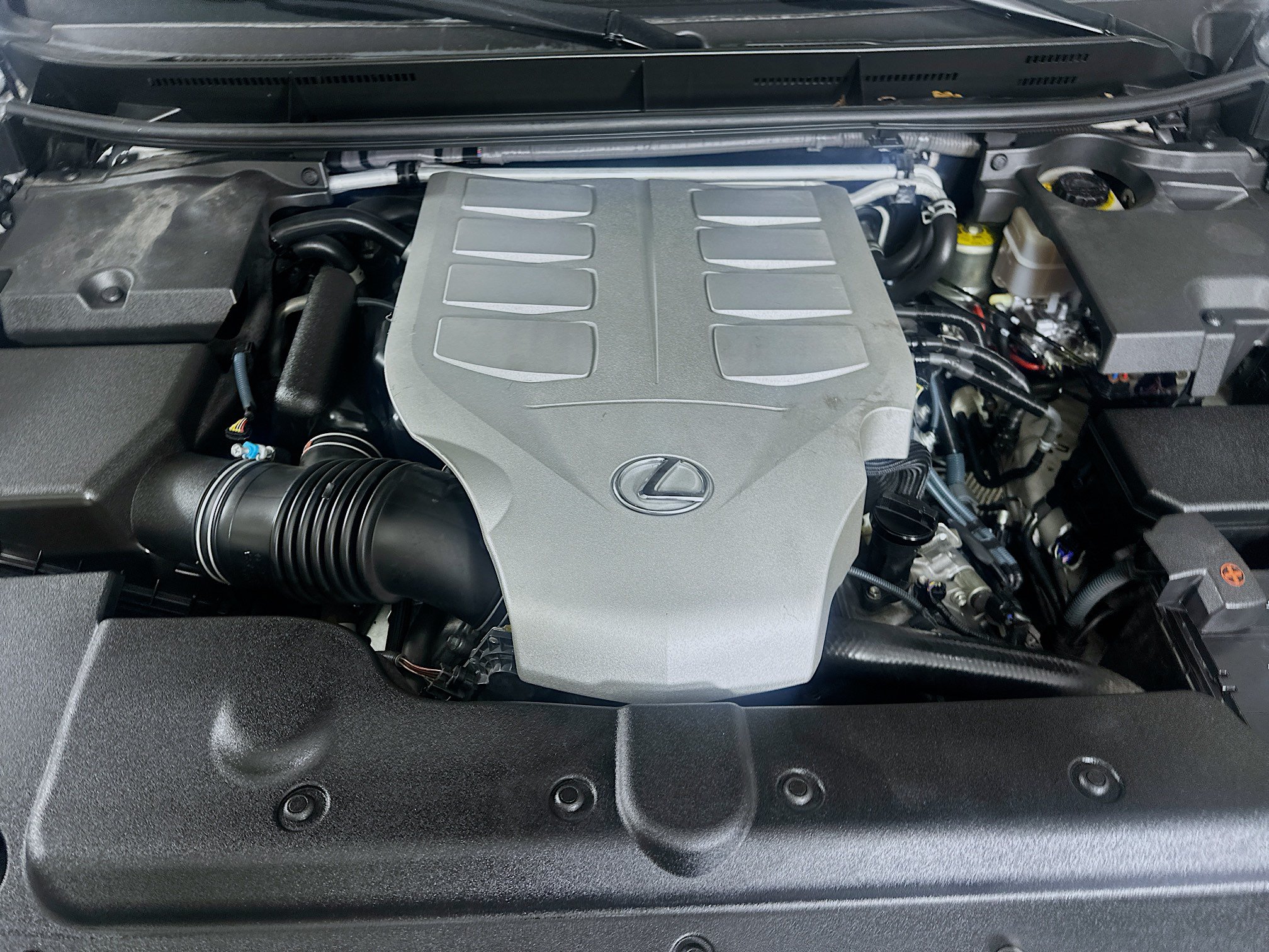 Used 2017 Lexus GX 460 Premium w/ Premium Package AWD/4WD image 32
