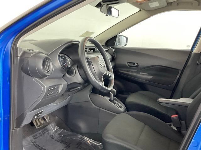Used 2024 Nissan Kicks S FWD image 10