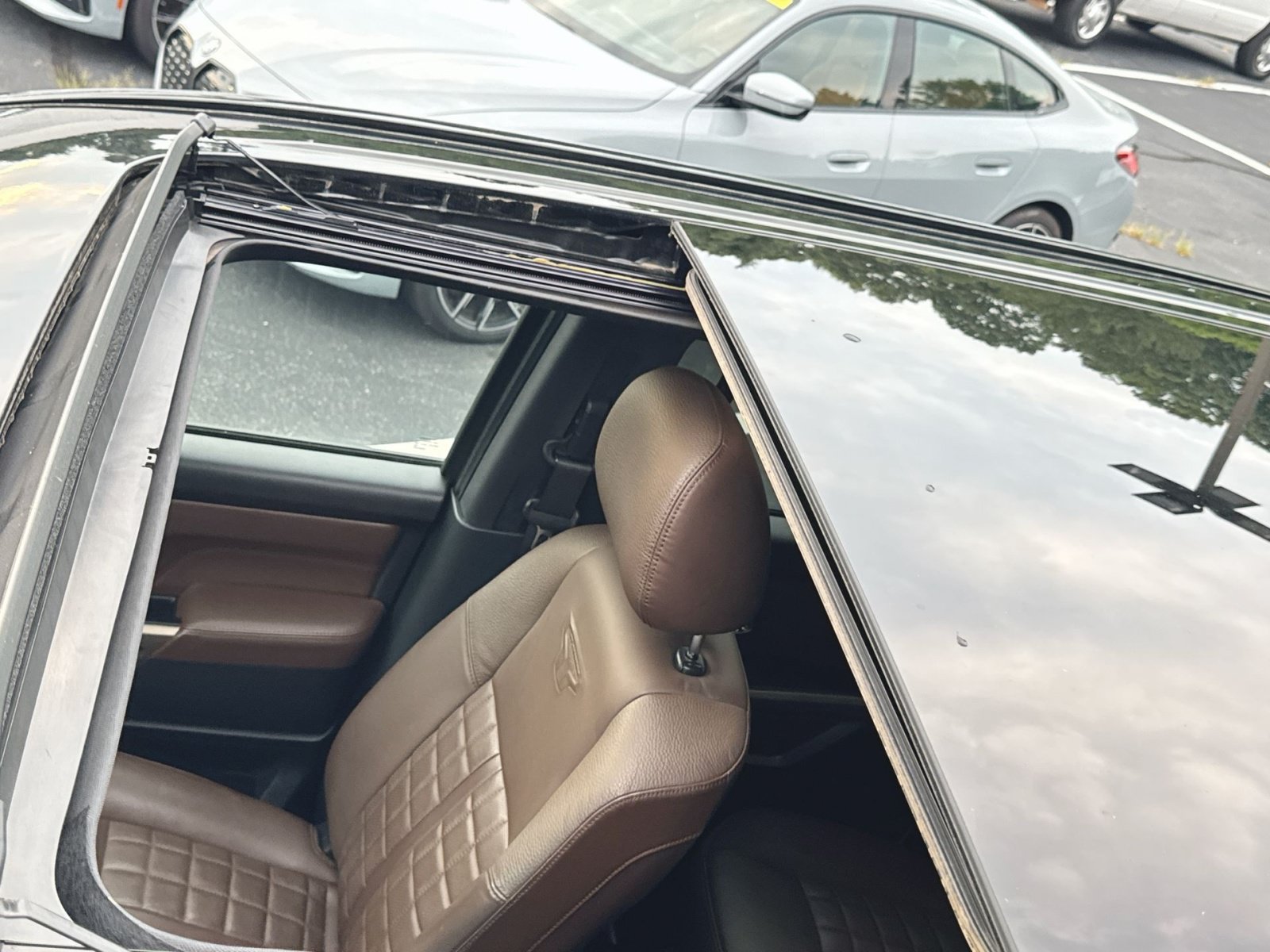 Used 2020 Nissan Titan Platinum Reserve w/ Moonroof Package RWD image 24