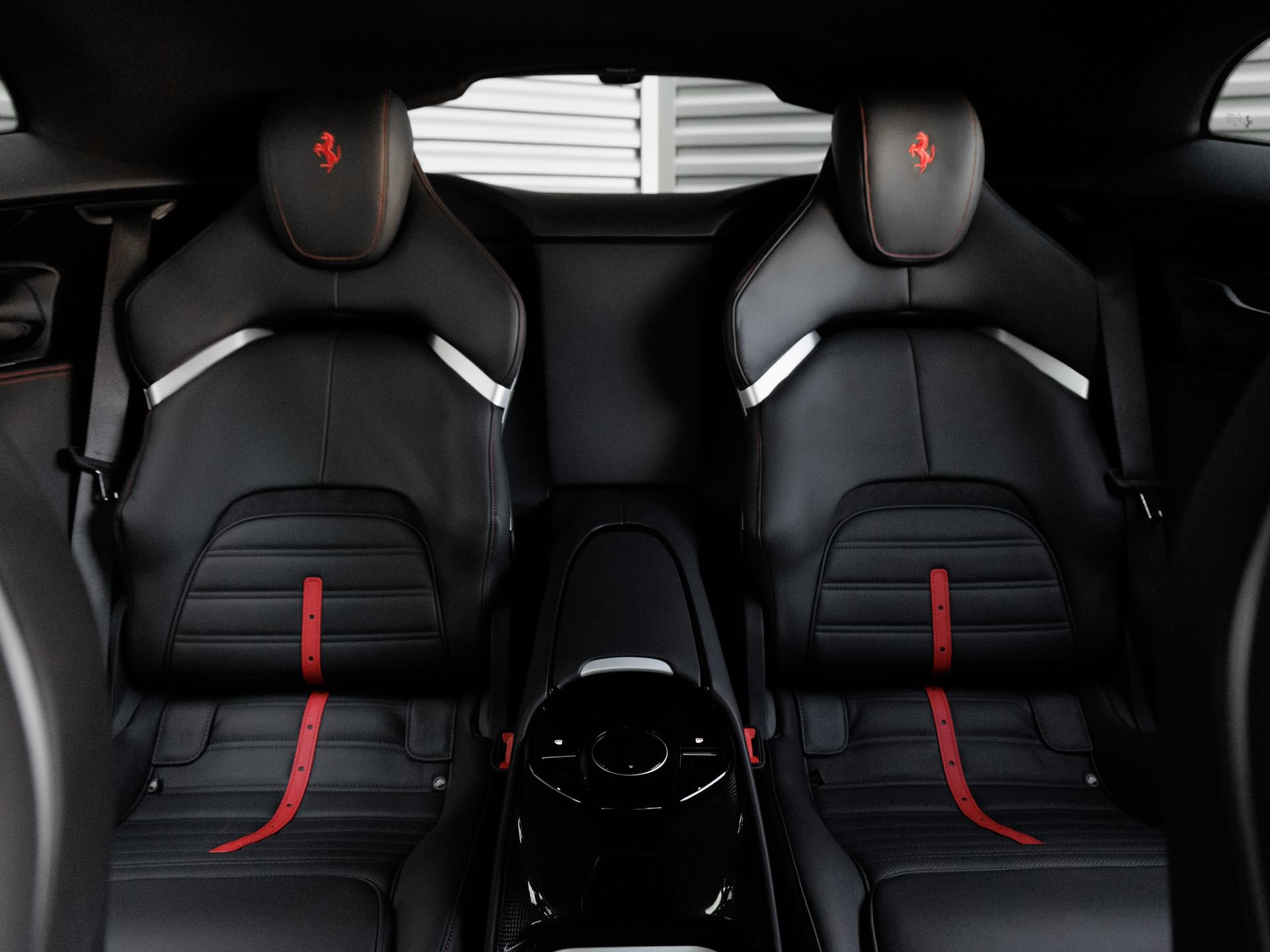 Used 2026 Ferrari Purosangue AWD/4WD image 41