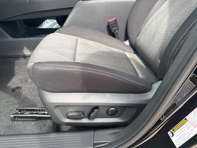 New 2026 Nissan Rogue SV FWD image 18