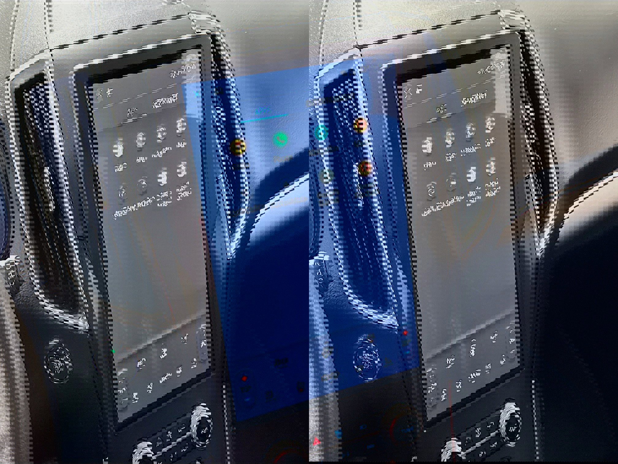 Used 2022 Ford Edge Titanium w/ Equipment Group 301A image 19