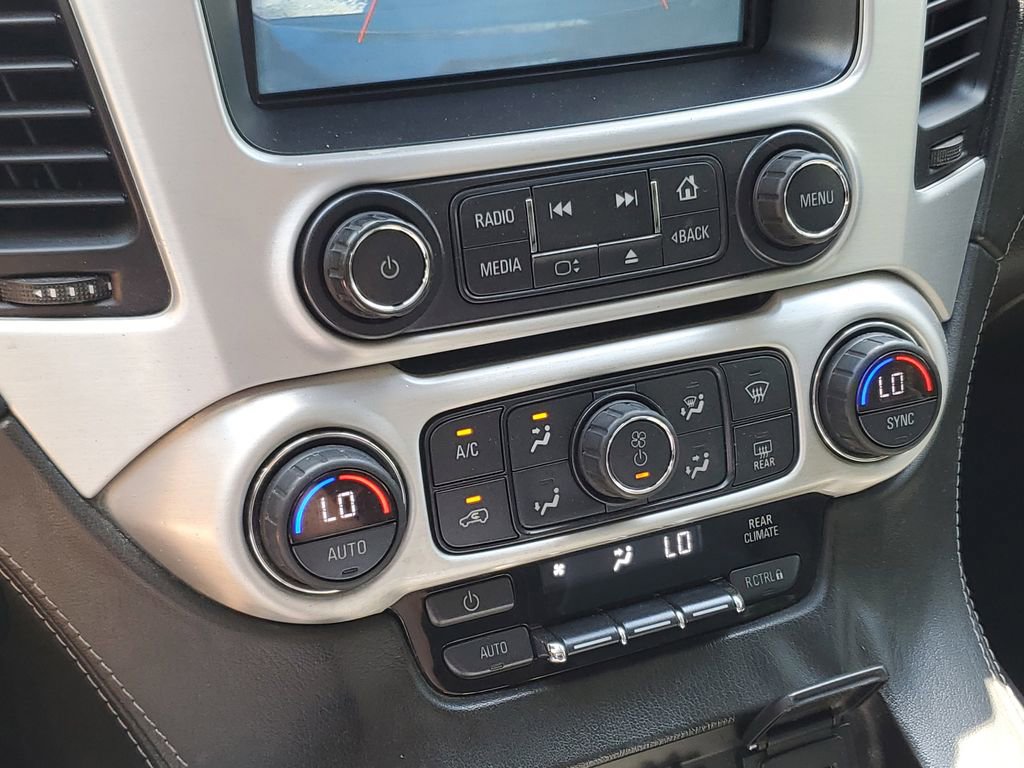 Used 2018 GMC Yukon XL SLE w/ SLE Value Package RWD image 29