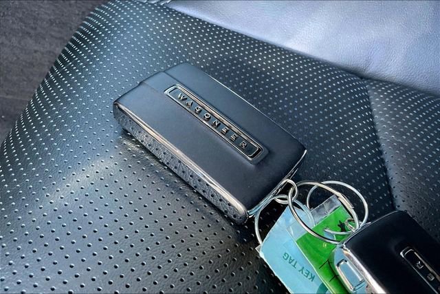 New 2024 Jeep Wagoneer L 4WD w/ Convenience Group I image 29