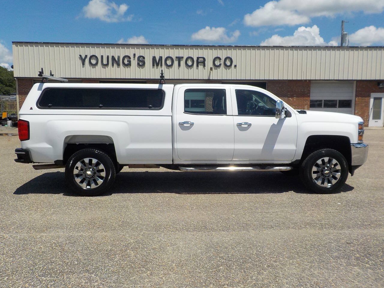 Used 2015 Chevrolet Silverado 2500 W/T AWD/4WD image 6