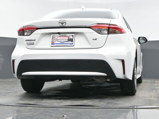Used 2022 Toyota Corolla LE image 24