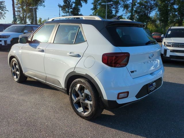 Certified 2022 Hyundai Venue Limited image 6