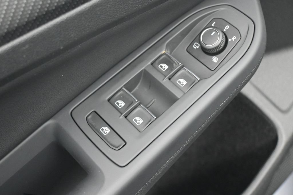 Used 2024 Volkswagen Golf R AWD/4WD image 14