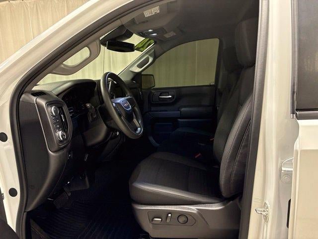 Used 2024 GMC Sierra 1500 Pro w/ Graphite Edition AWD/4WD image 15