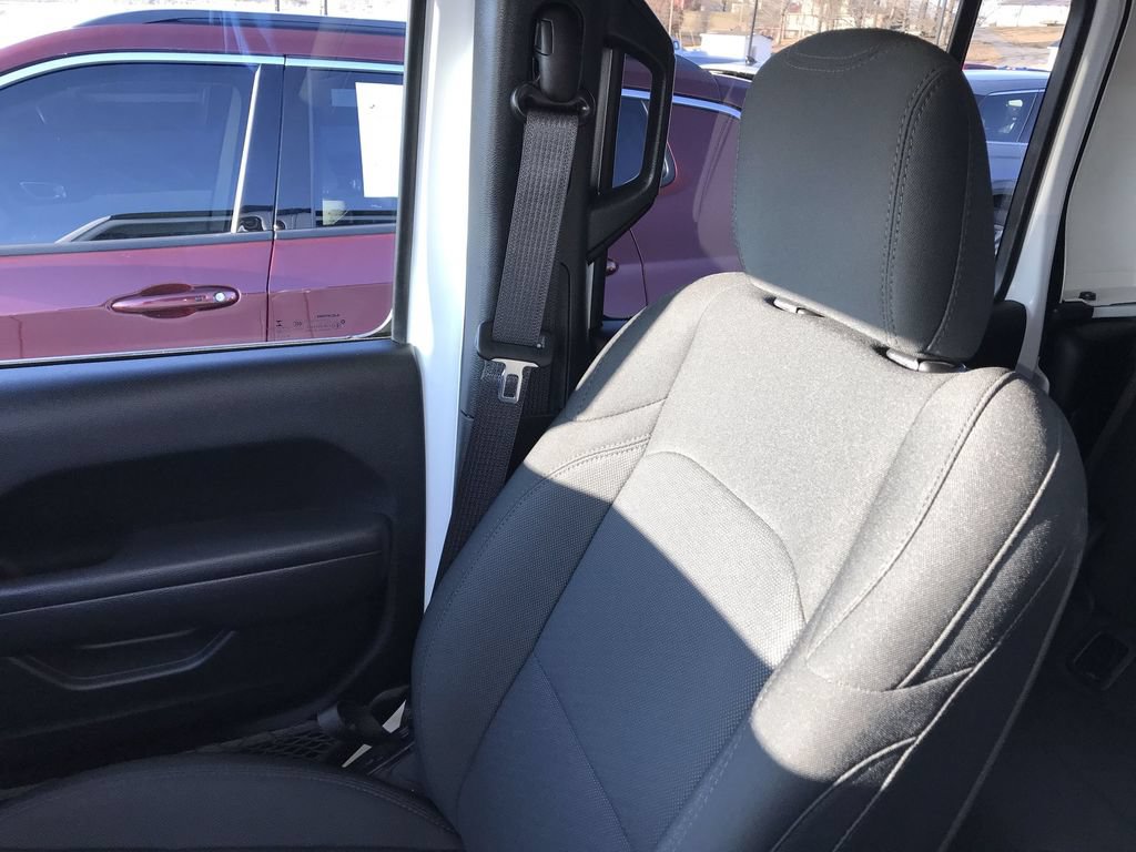 Used 2022 Jeep Gladiator Sport AWD/4WD image 24