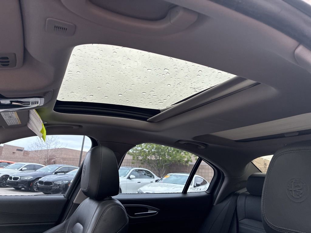 Used 2019 Alfa Romeo Giulia Ti Sport w/ Quick Order Package 22U Sport image 11