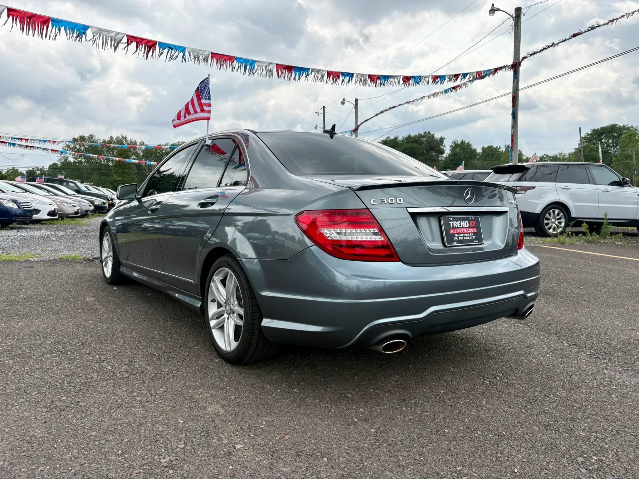 Used 2012 Mercedes-Benz C 300 4MATIC Sedan image 3