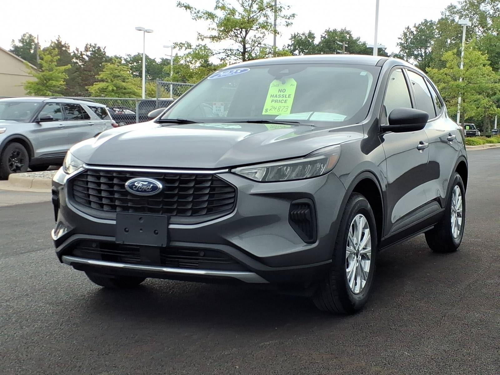 Certified 2025 Ford Escape Active w/ Cold Weather Package AWD/4WD image 3