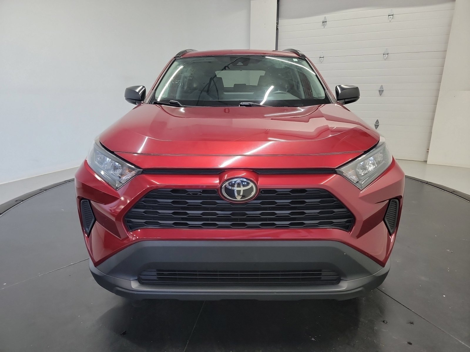 Used 2021 Toyota RAV4 LE AWD/4WD video 2