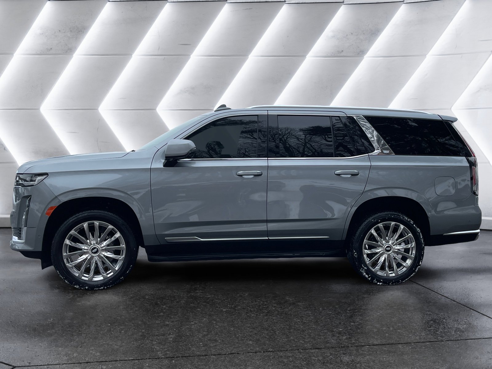 Used 2024 Cadillac Escalade Premium Luxury image 3