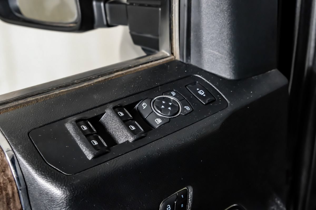 Used 2019 Ford F250 Lariat w/ Lariat Ultimate Package AWD/4WD image 35