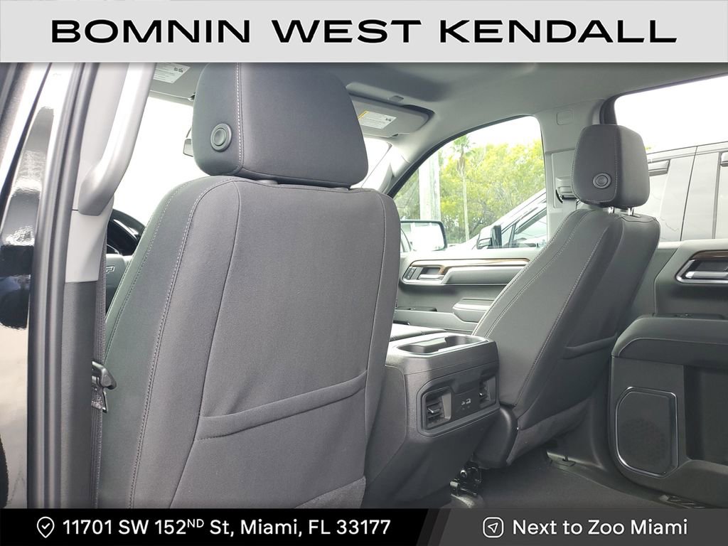 Used 2025 Chevrolet Silverado 1500 RST w/ Z71 Off-Road Package image 11