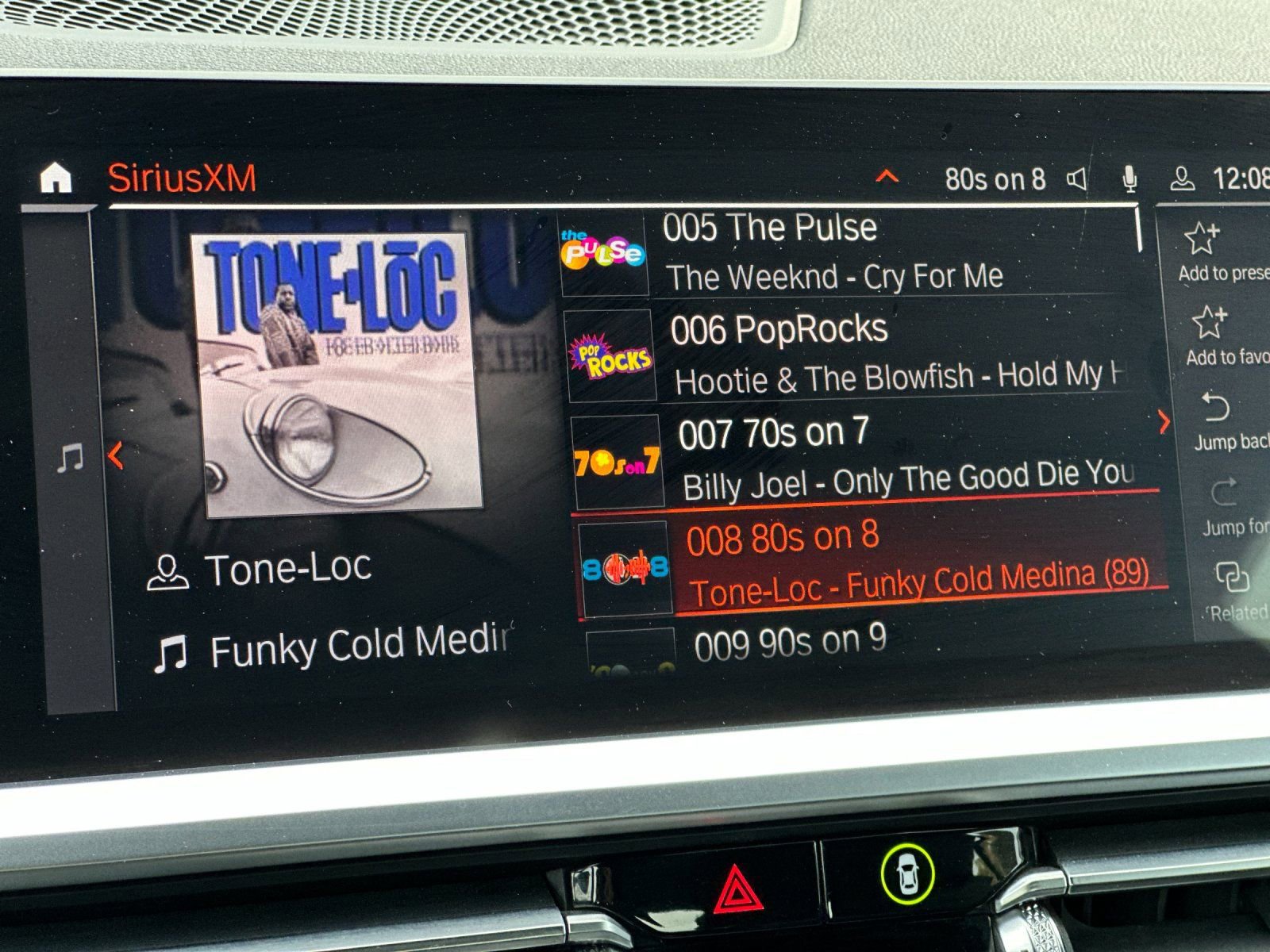 Used 2023 BMW 430i Convertible w/ Premium Package image 17