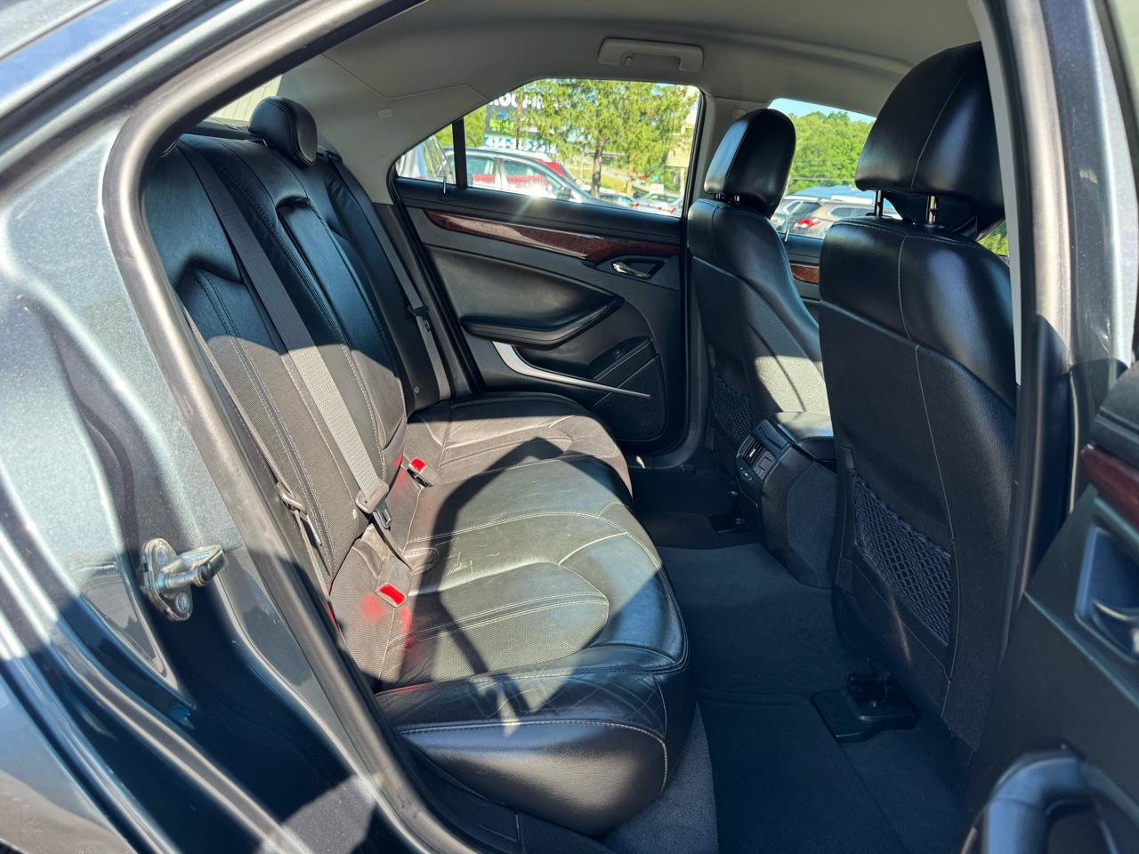 Used 2010 Cadillac CTS Luxury RWD image 18