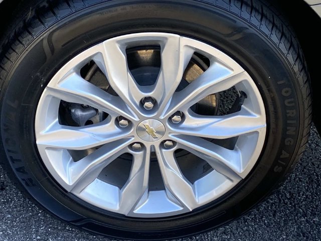 Used 2024 Chevrolet Malibu LT FWD image 25