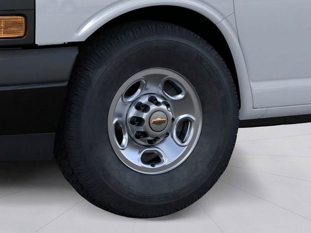 New 2025 Chevrolet Express 2500 Extended w/ Driver Convenience Package RWD image 7