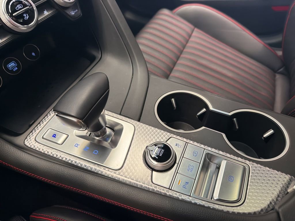 Used 2023 Genesis G70 3.3T w/ Sport Advanced Package image 33