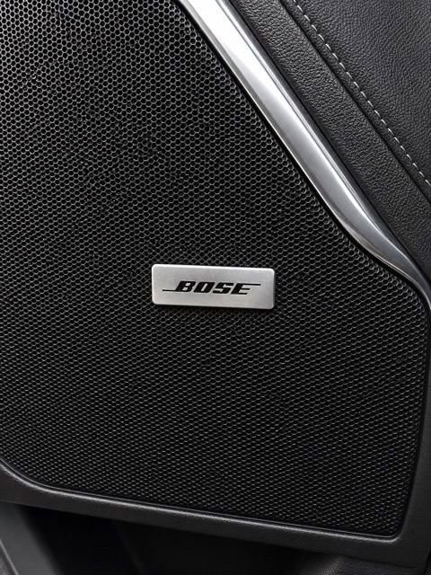 Used 2026 GMC Yukon Denali w/ Sun & Power Step Package AWD/4WD image 36