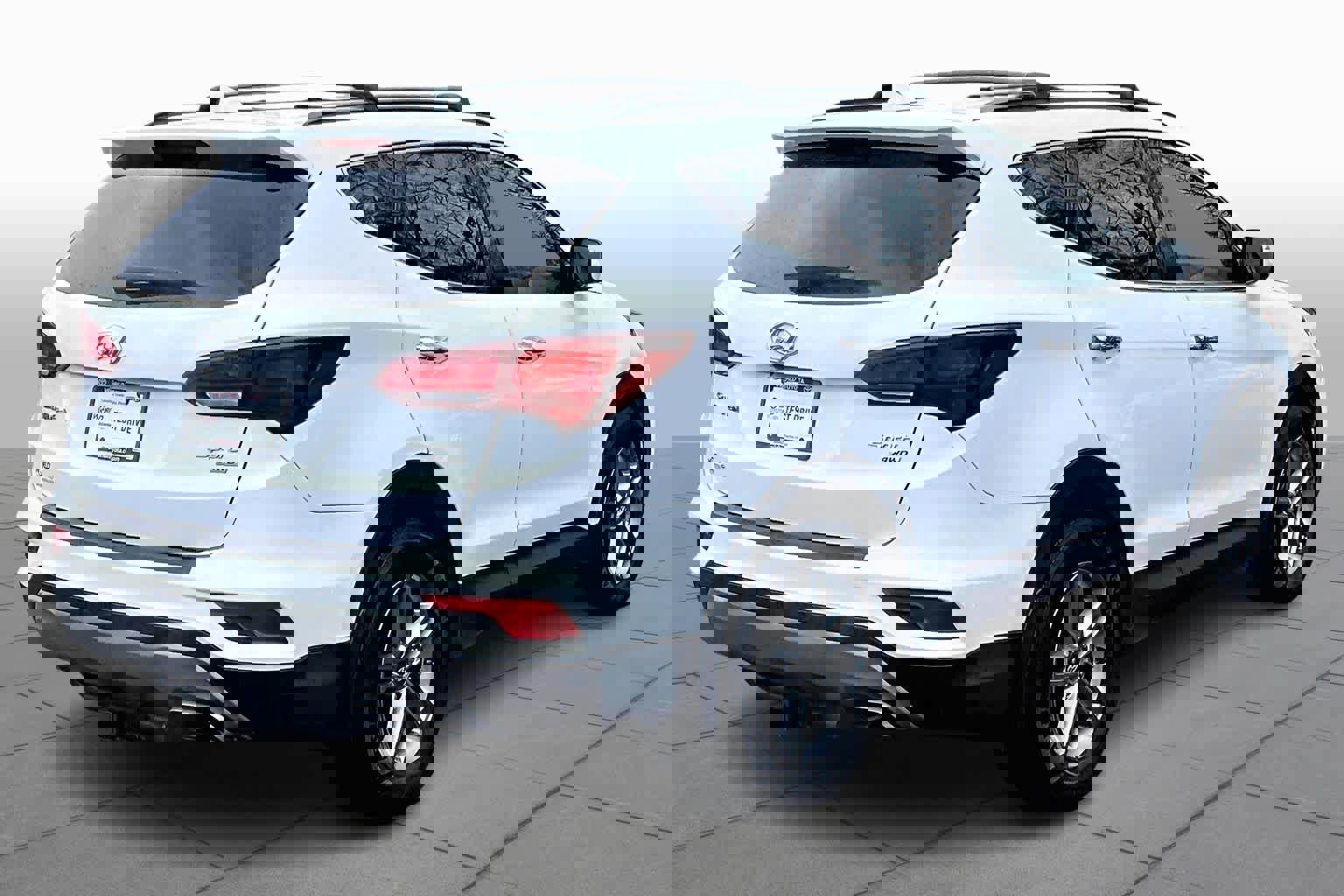 Used 2018 Hyundai Santa Fe Sport image 13