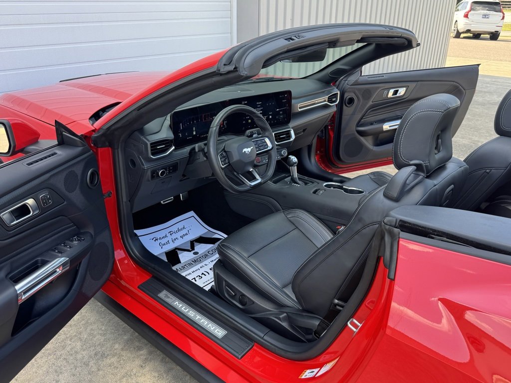 Used 2024 Ford Mustang GT Premium image 26