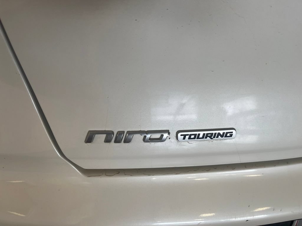 Used 2019 Kia Niro S Touring FWD image 6