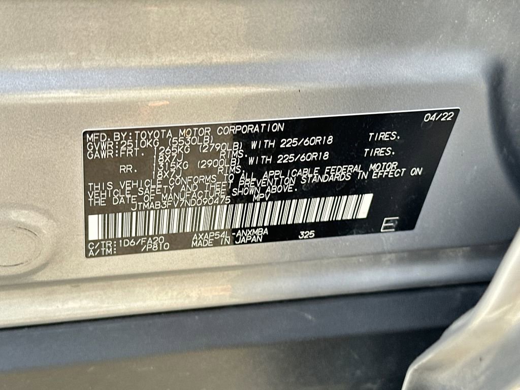 Used 2022 Toyota RAV4 SE w/ Weather & Moonroof Package image 34