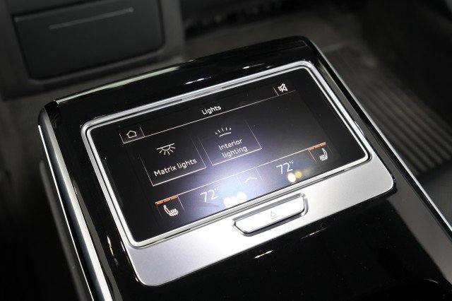 Used 2021 Audi S8 L w/ S8 Executive Package AWD/4WD image 57