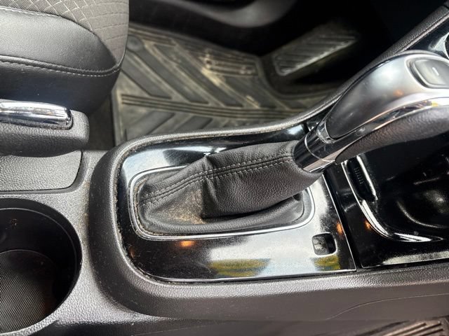 Used 2020 Buick Encore Preferred FWD image 14