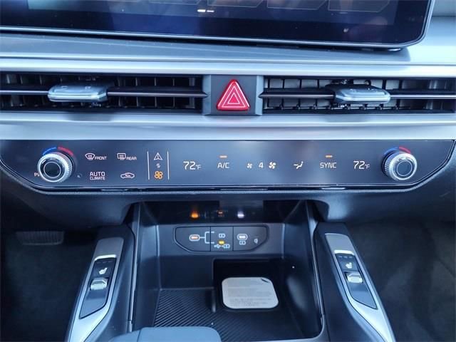 New 2026 Kia Sorento S AWD/4WD image 24