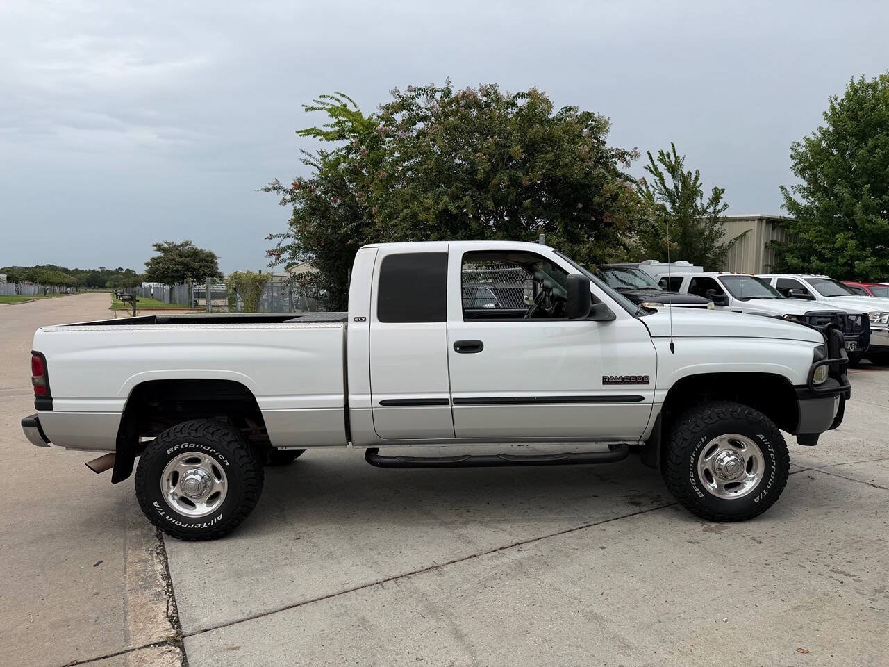 Used 2002 Dodge Ram 2500 Truck 4x4 Quad Cab image 3