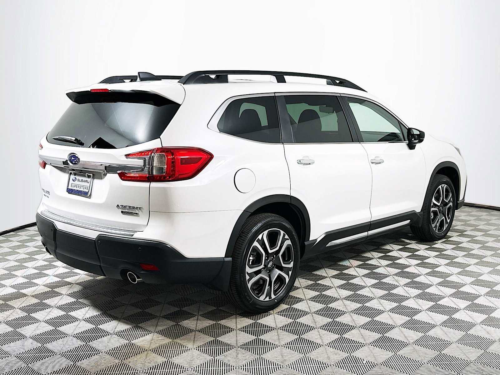 New 2025 Subaru Ascent Touring image 7