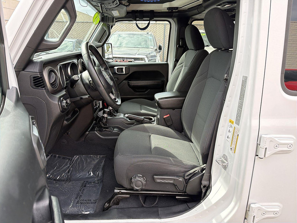 Used 2018 Jeep Wrangler Unlimited Sport S AWD/4WD image 17