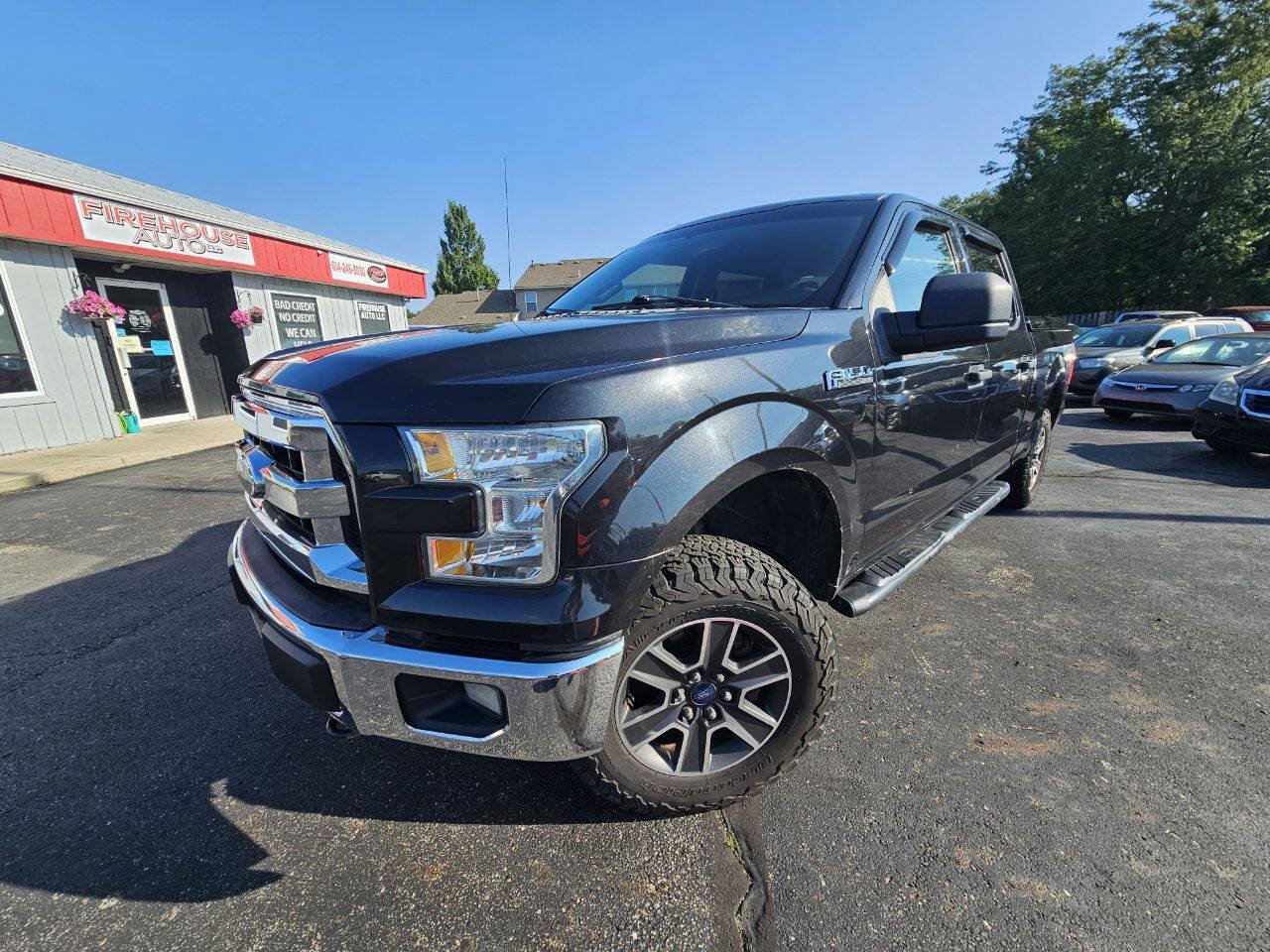 Used 2015 Ford F150 XLT AWD/4WD image 2