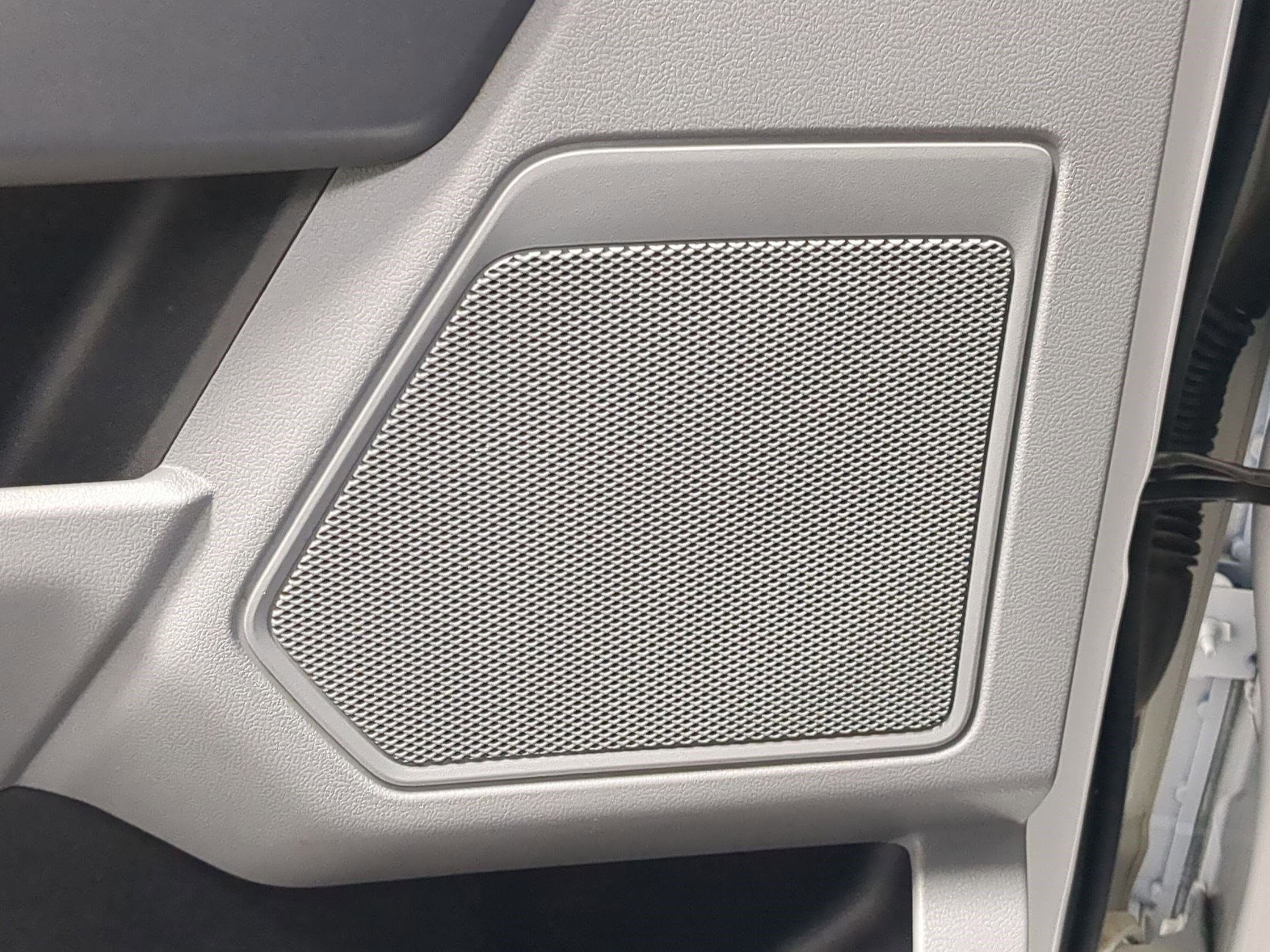 Certified 2023 Ford F350 XLT w/ 360-Degree Camera Package image 14